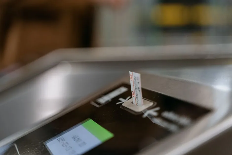 チケット購入は券売機で！